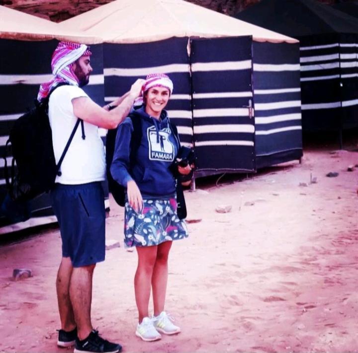 Moon City With Jeep Trips Wadi Rum Exteriör bild