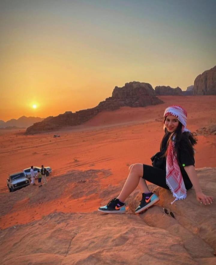 Moon City With Jeep Trips Wadi Rum Exteriör bild
